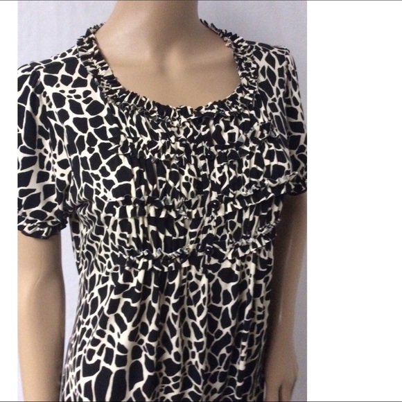 Lucy & Laurel Dress Size Medium - Picture 2 of 2